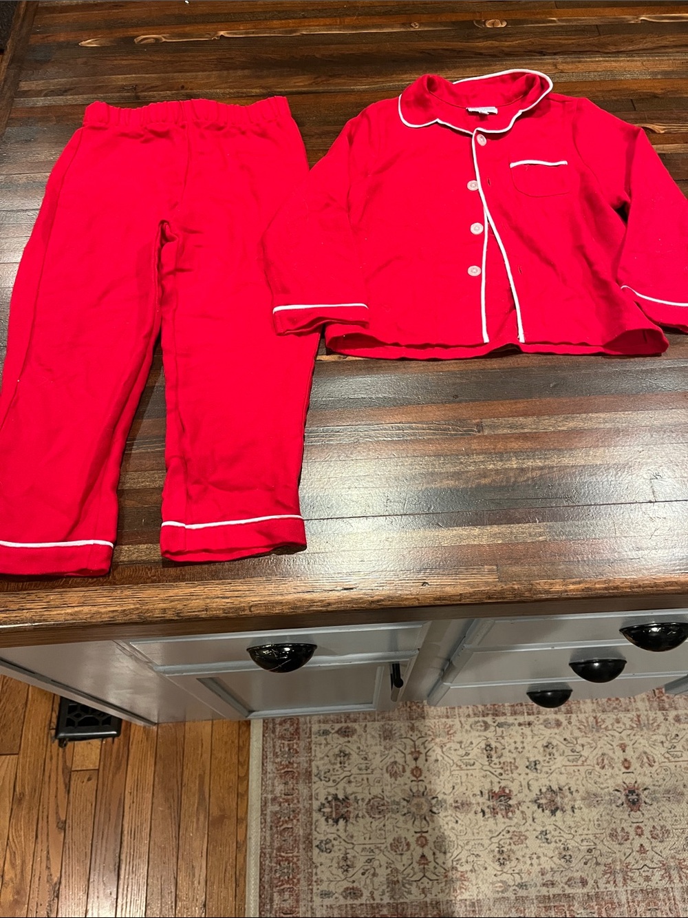 Little English Kids Classic Red Christmas Pajama Set with White Piping size 6